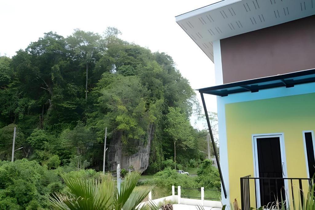 Satun Boutique Resort Екстер'єр фото