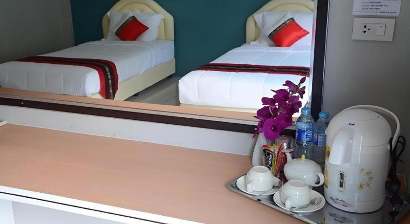 Satun Boutique Resort Екстер'єр фото