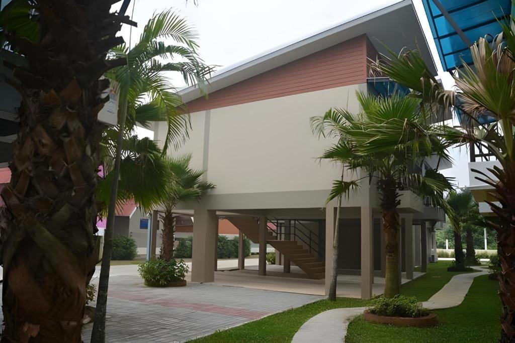 Satun Boutique Resort Екстер'єр фото